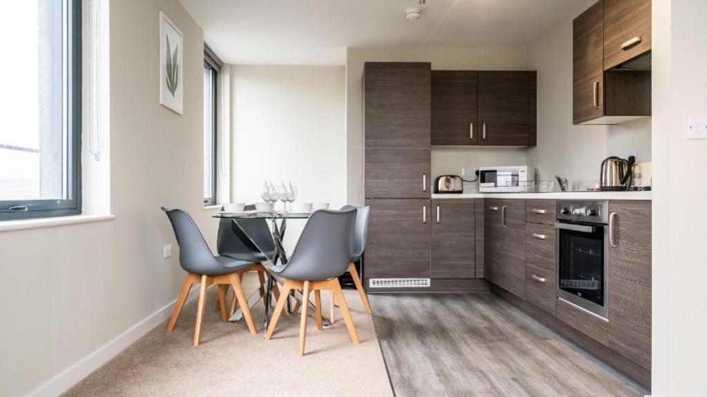 Adelphi Wharf Luxury Apartments Manchester Esterno foto
